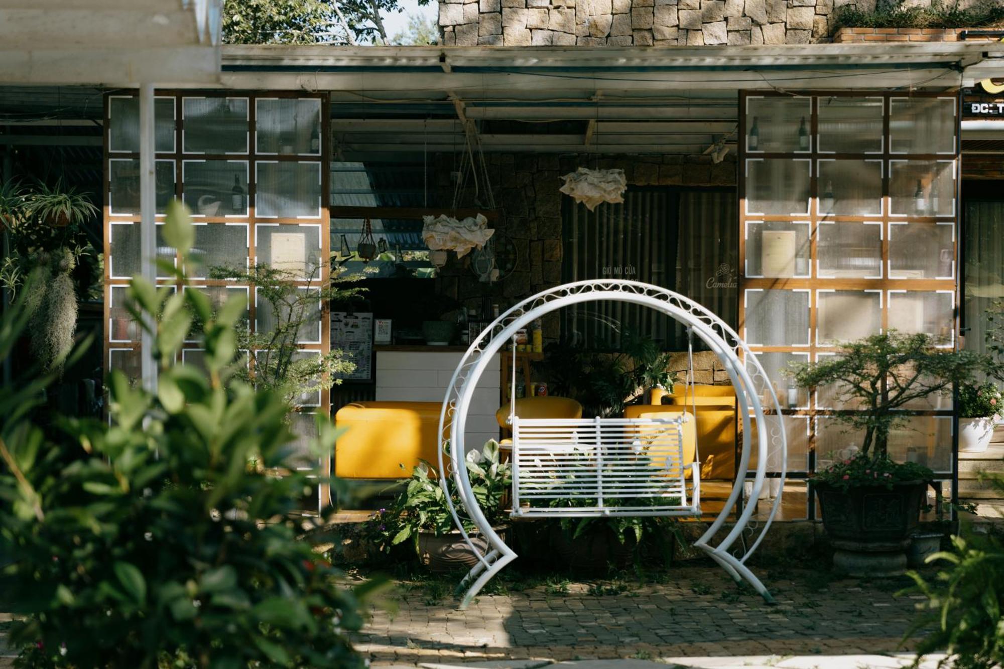 Camelia Coffee & Homestay Kon Von Kla Exterior photo